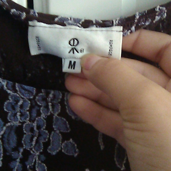 Lace Rampage top - Picture 3 of 4